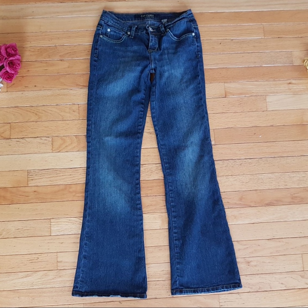 Blue Pointe Womens Jeans Size 5 Embelished
